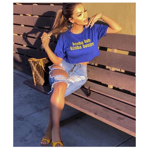 Tshirt - Picture 2 of 5